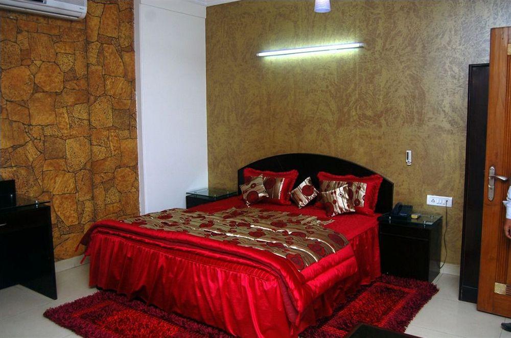 Hotel Ashoka International New Delhi Exteriör bild